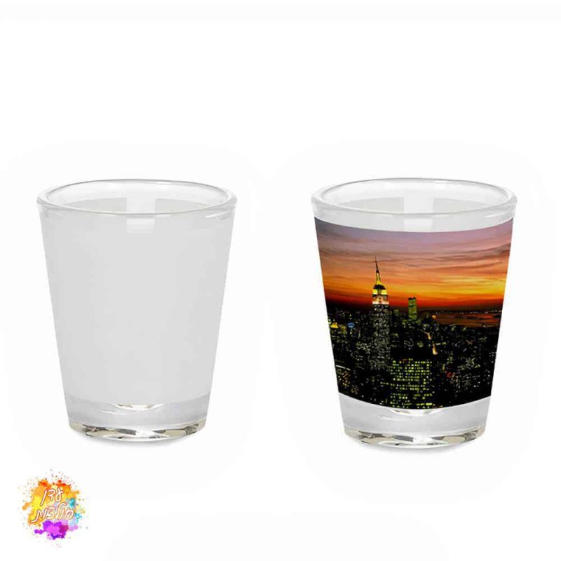 כוס שוט זכוכית קטנה עם כיתוב ותמונה אישית